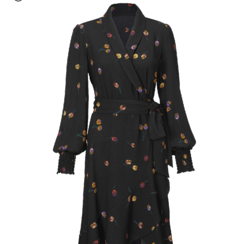 Cabi Devine Dress, Fall 2022 collection